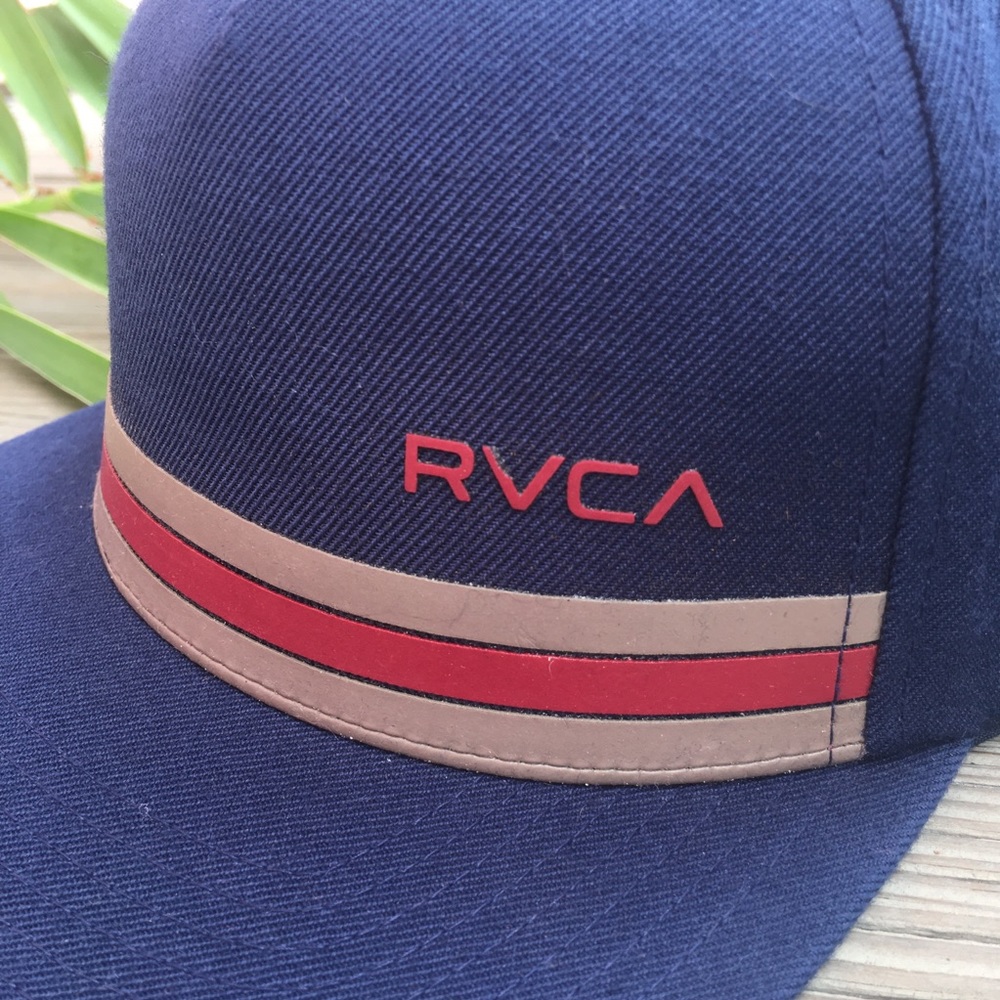 NWOT RVCA SnapBack Hat - Picture 2 of 6